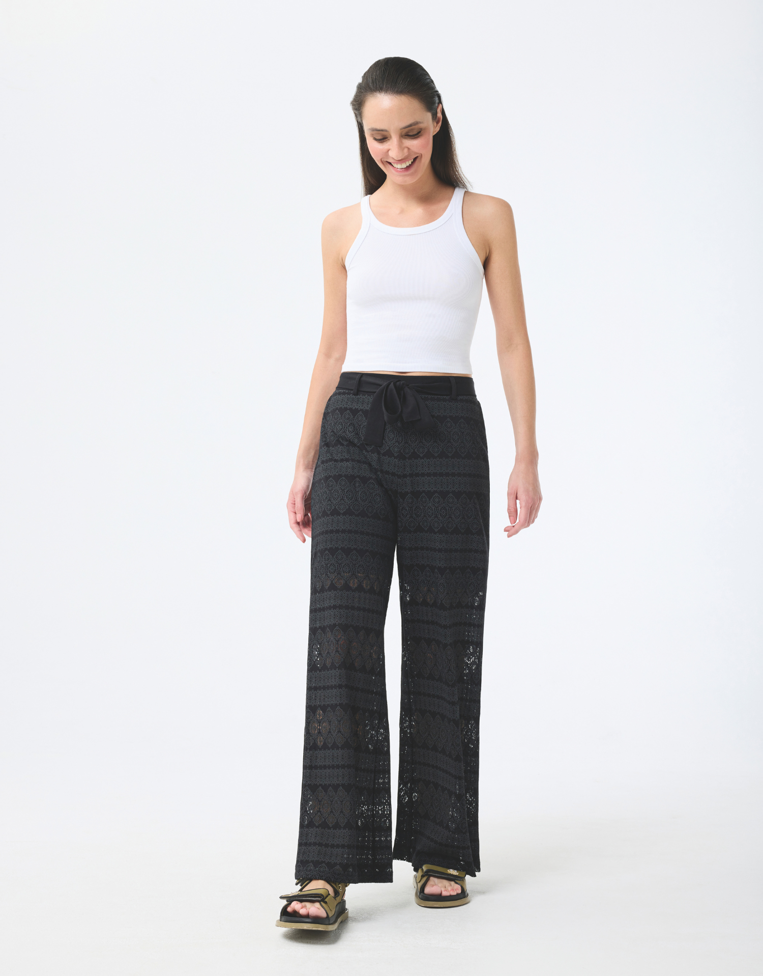 Pantalon en dentelle